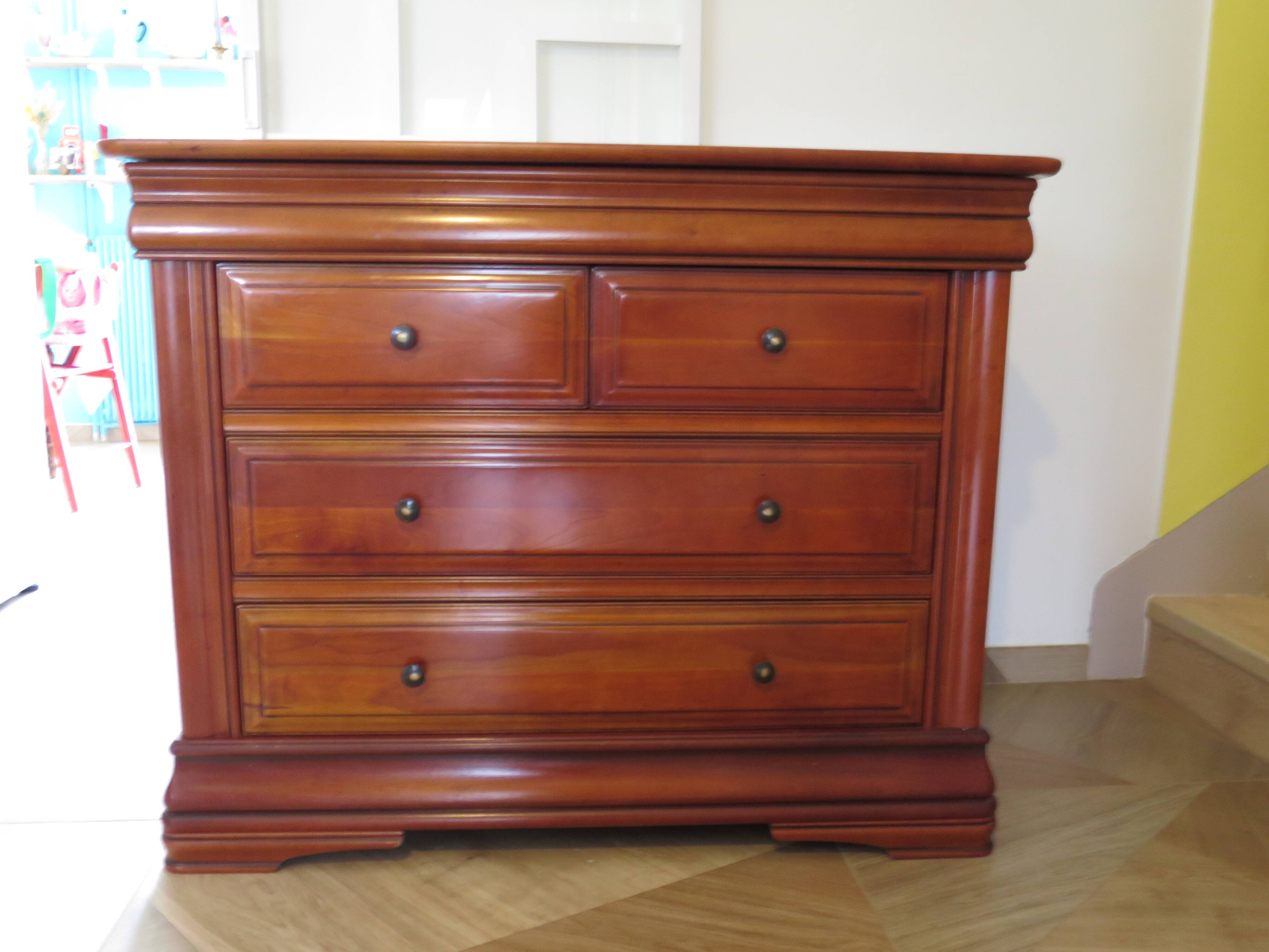 Cherrywood chest of drawers with ogee – 4 drawers – 80s – Louis Philippe style