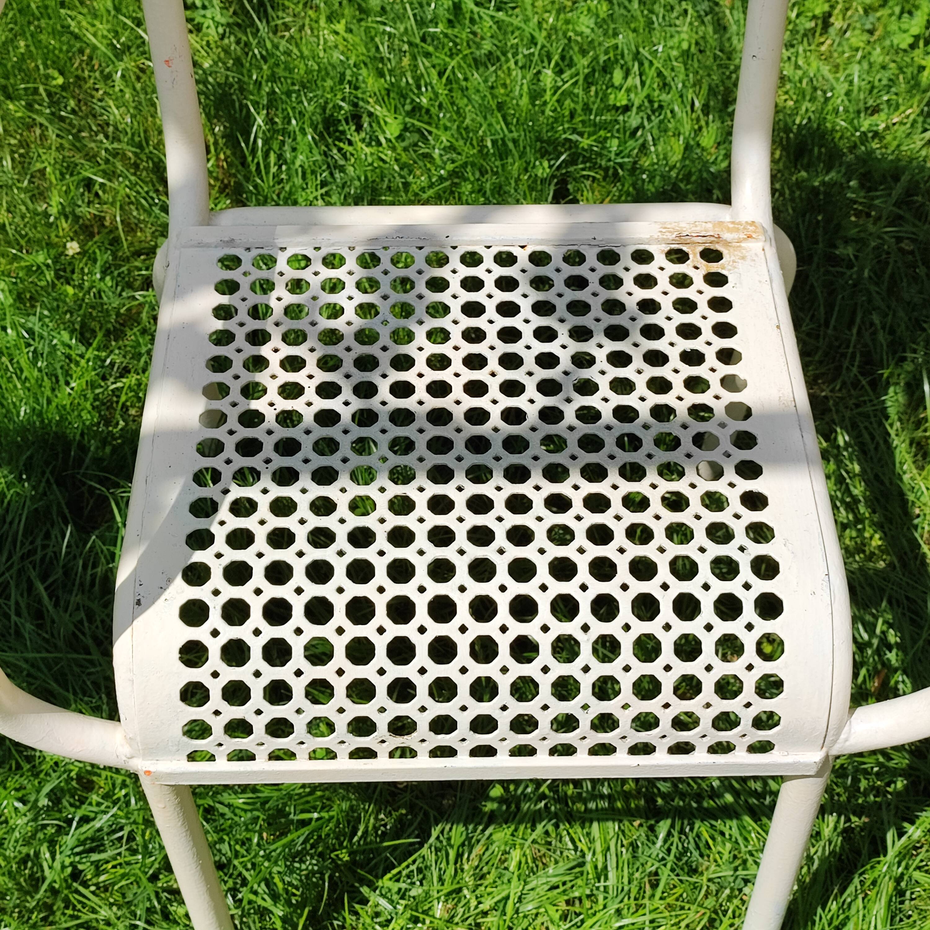 Armchairs and garden chairs 50/60s