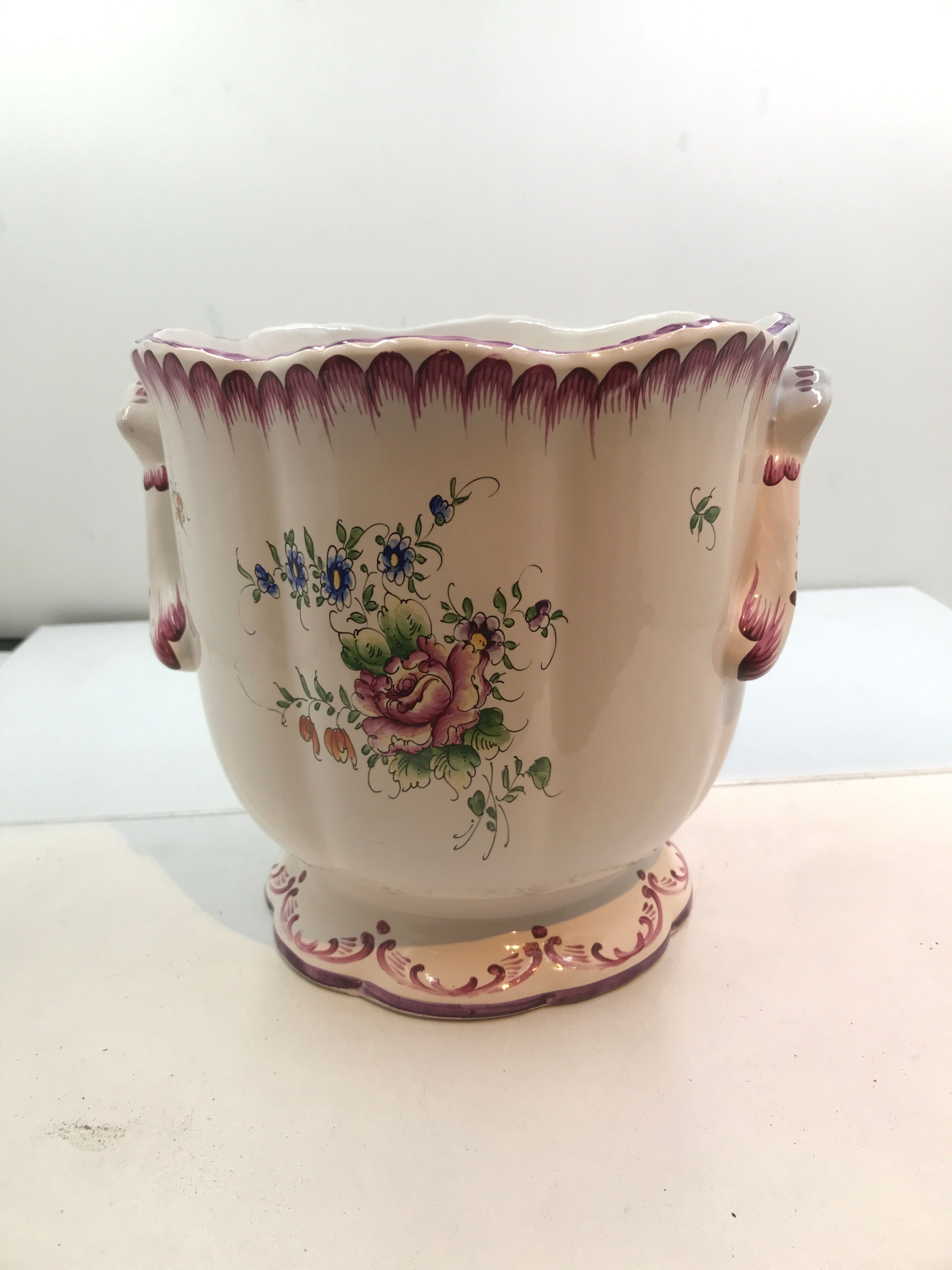 White earthenware pot cover