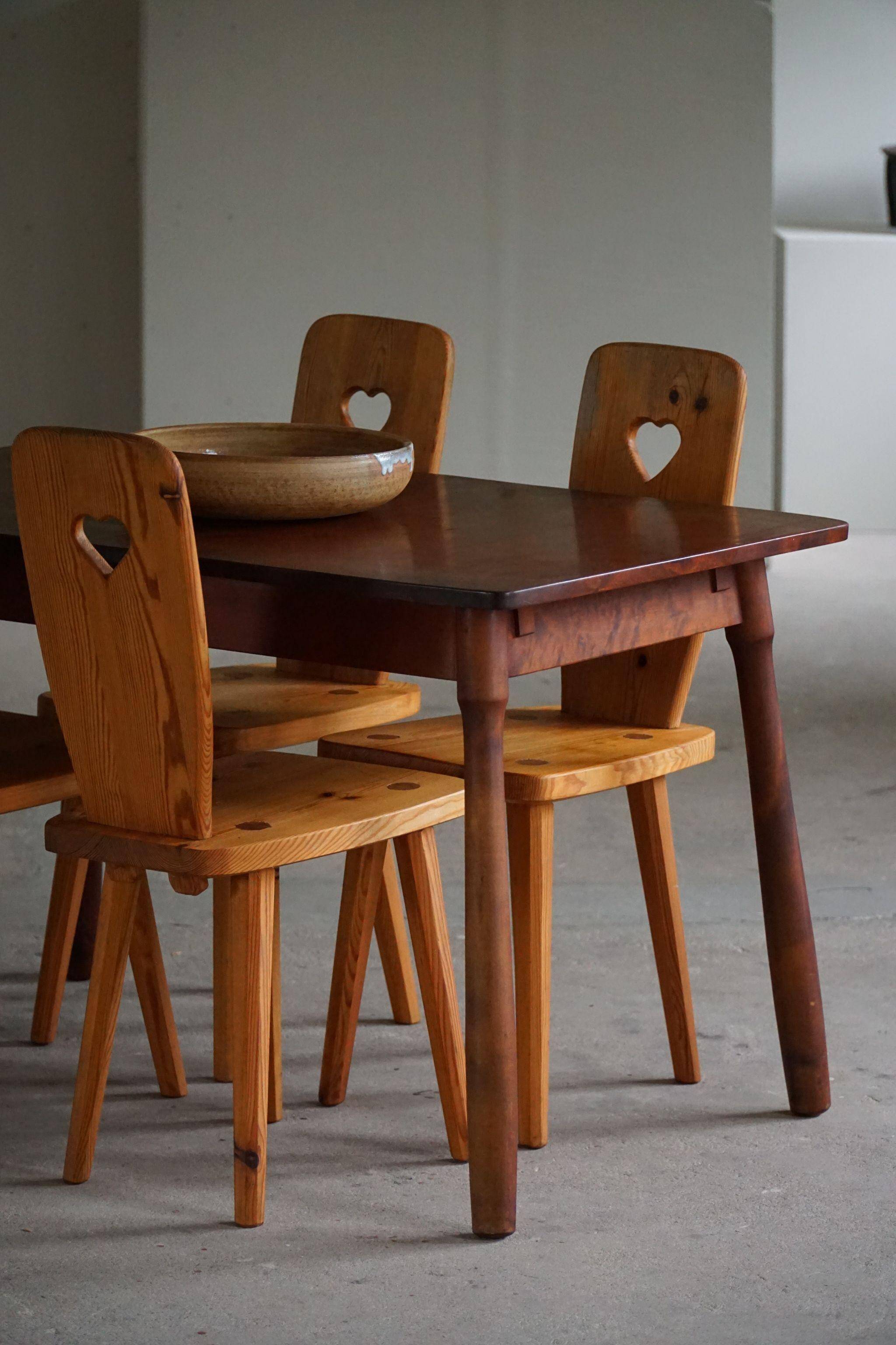 Moderne scandinave, table en hêtre avec pieds en forme de massue, Arnold Madsen, fabriquée dans les années 1940