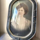 Cadre photo géant antique v argenté et bleu, peint à la main en noir et blanc, portrait antique d'une dame avec verre à bulles convexe cadre 53 cm x 35 cm