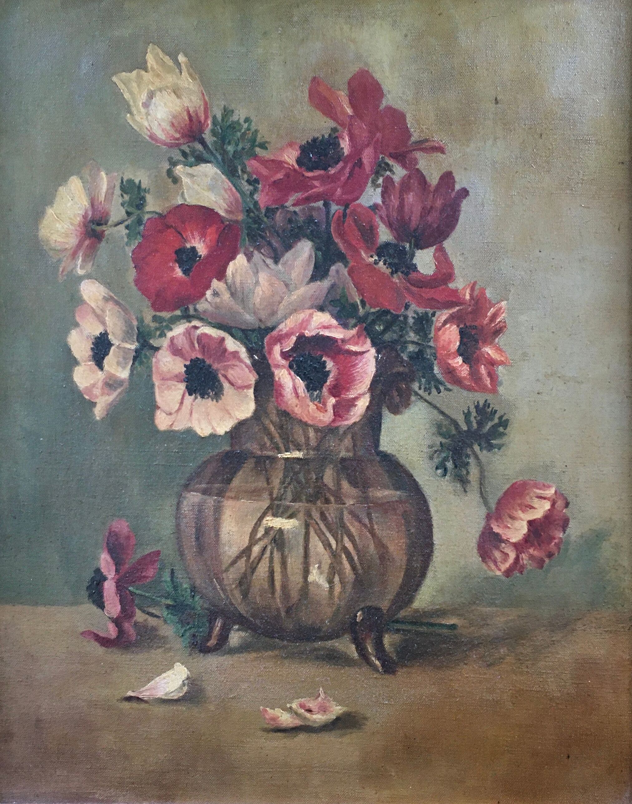 Old bouquet of anemones