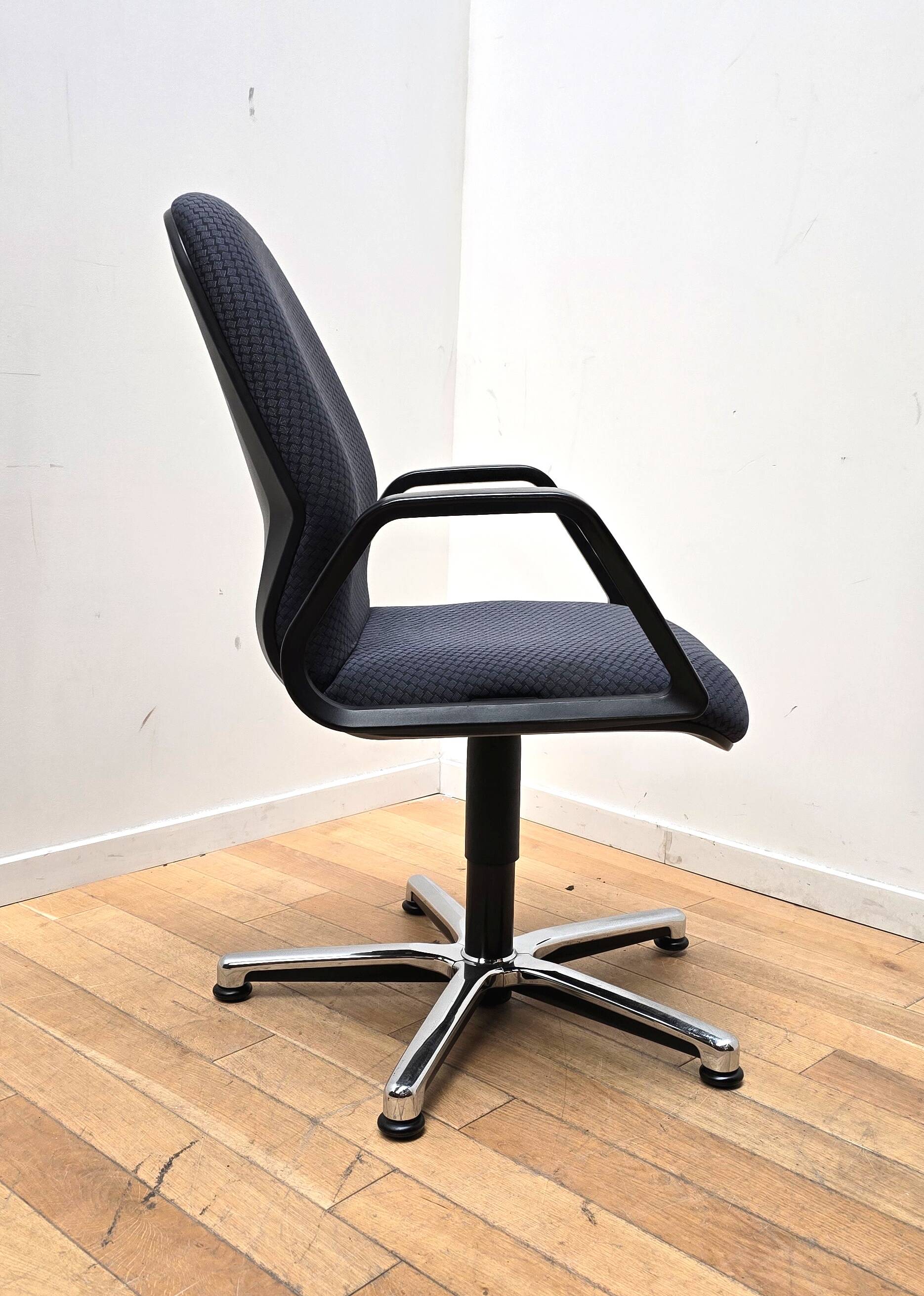 Vintage Comforto office chair