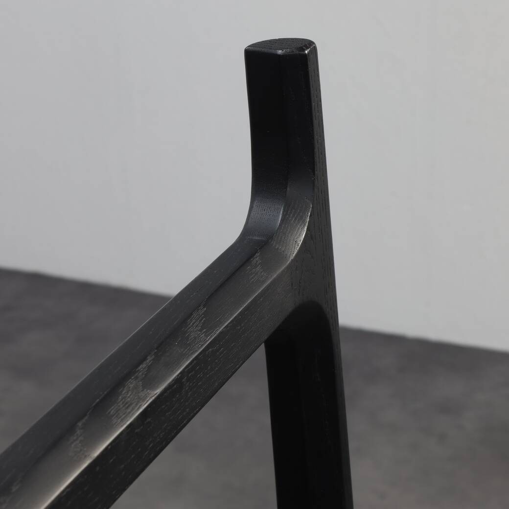 Fauteuil d'appoint à dossier haut/dressboy « Taylor Valet » par Stellar Works