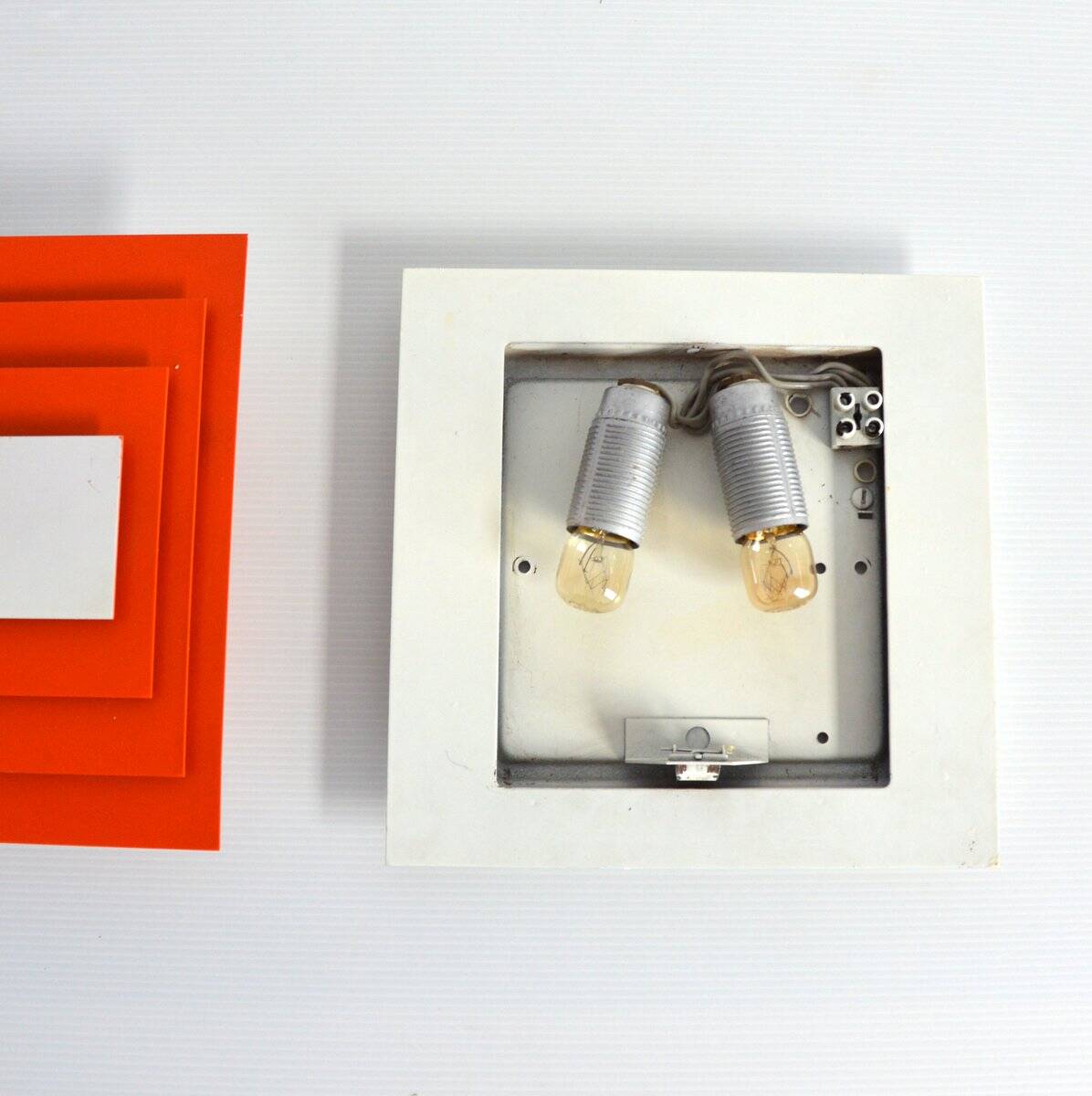 Space age wall light 1960/1970