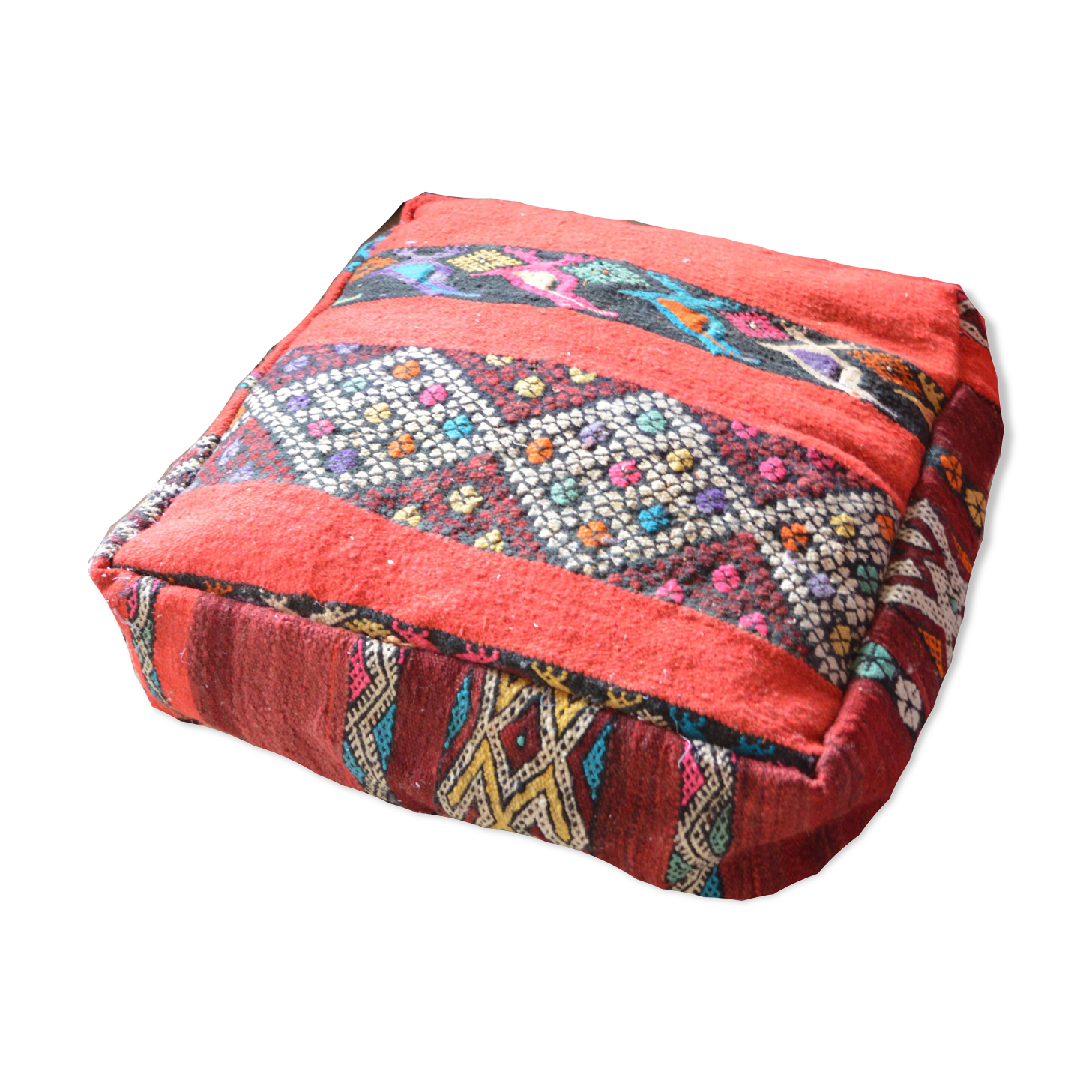 Moroccan Berber pouf in wool