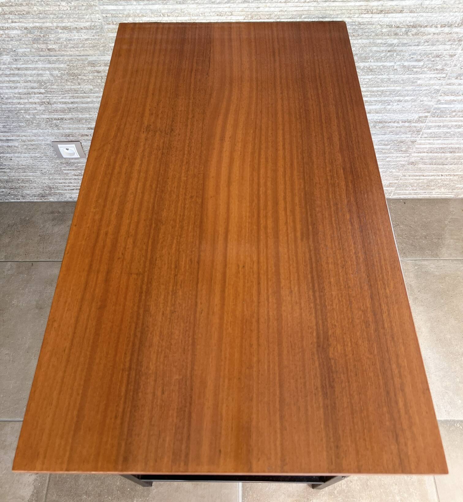 1960s modernist desk in wood and black metal, model CM172 by Paulin for Thonet.