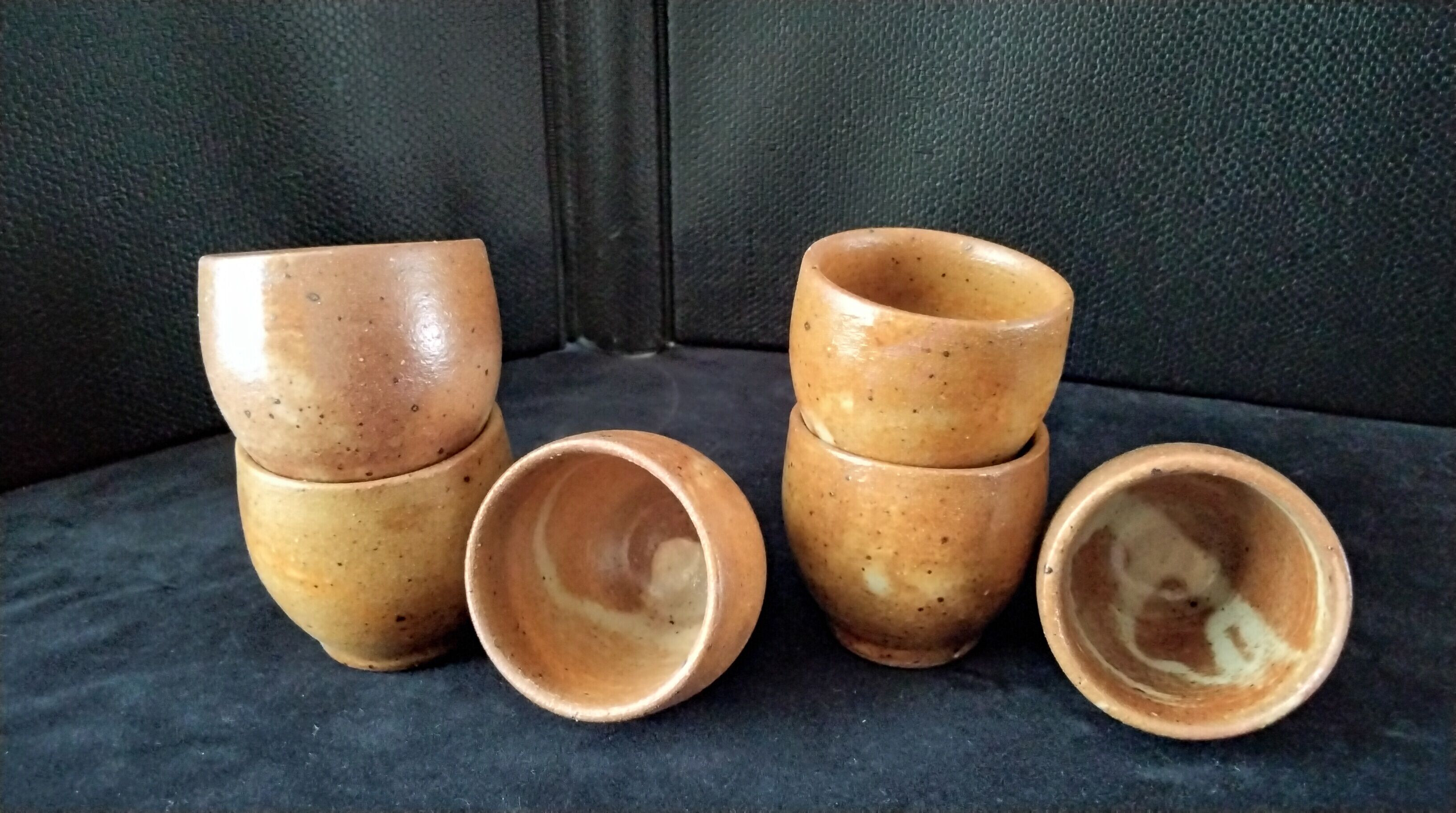 Set of 6 stoneware shells