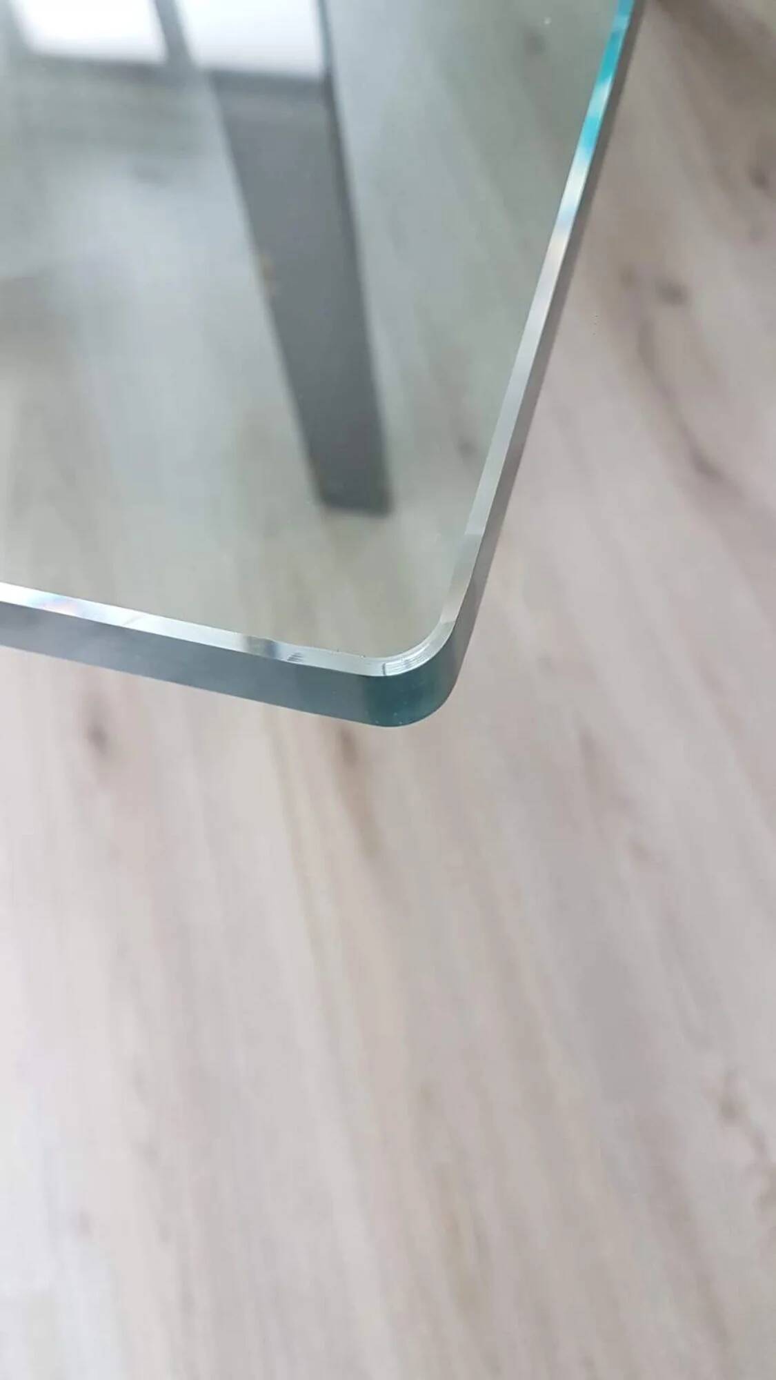 Table à manger en acier brossé avec plateau en verre - Doge - Carlo Scarpa pour Simon - années 1970
