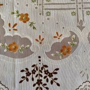 Vintage tablecloth and 6 napkins