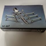 Vintage silver-plated dachshund knife rest