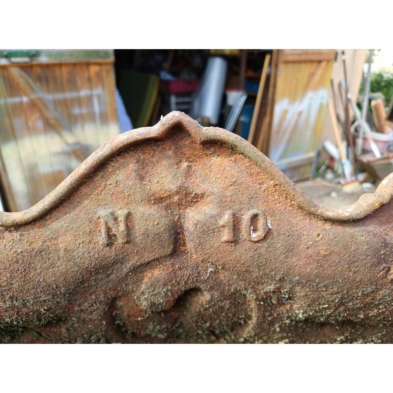 Pair of enamelled cast iron planters from 1900 from Charleville-Mézières