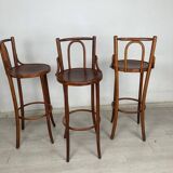 Bar stool
