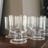 10 verres à vin en cristal