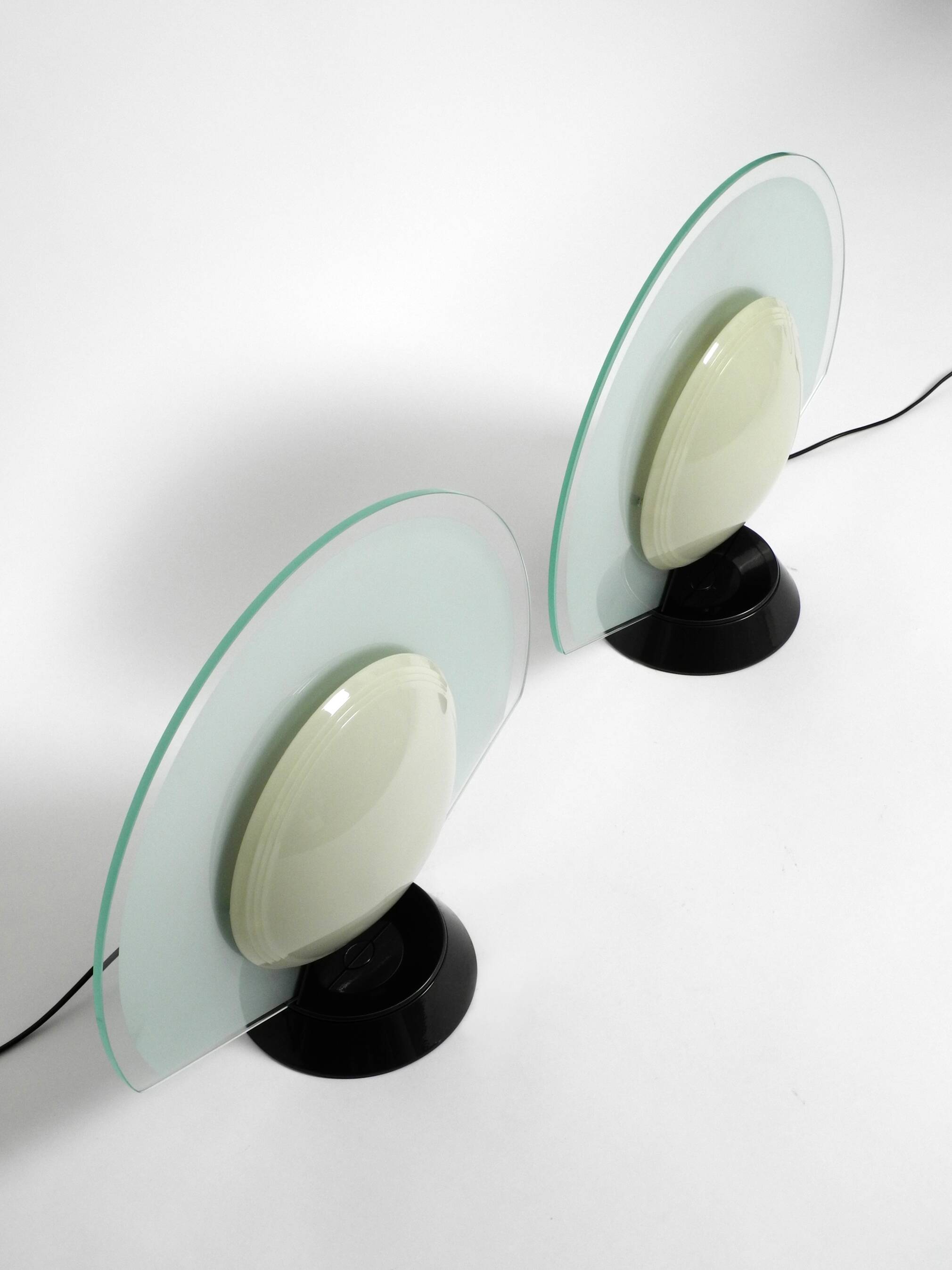 Pair of 1980s table lamps by Pier Giuseppe Ramella for Arteluce model Tikal