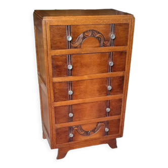 Chiffonier