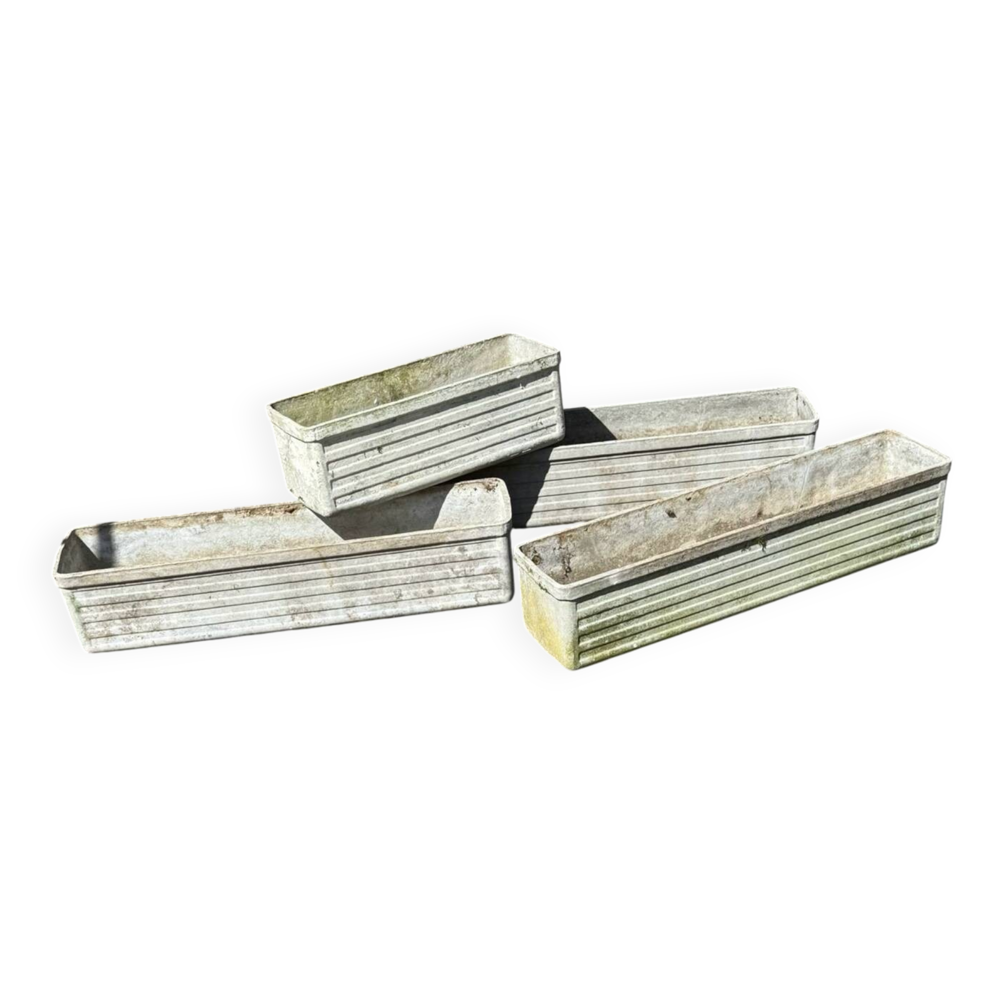 Set of 4 fibreglass planters by Willy Guhl