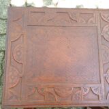 Pull-out tables in Tuareg work