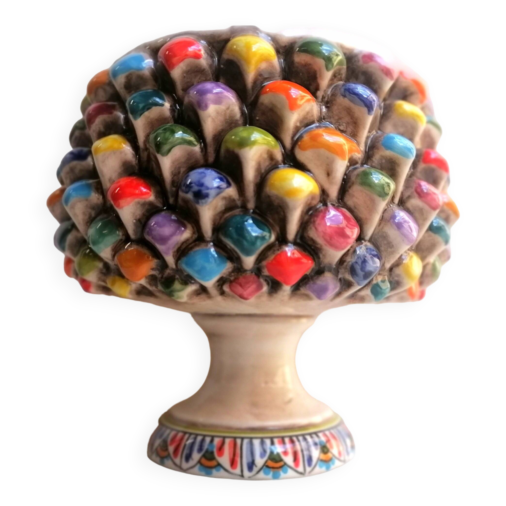 vaso a forma di pigna siciliana
