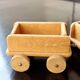 Train en bois ancien jouet Bertin locomotive et wagons