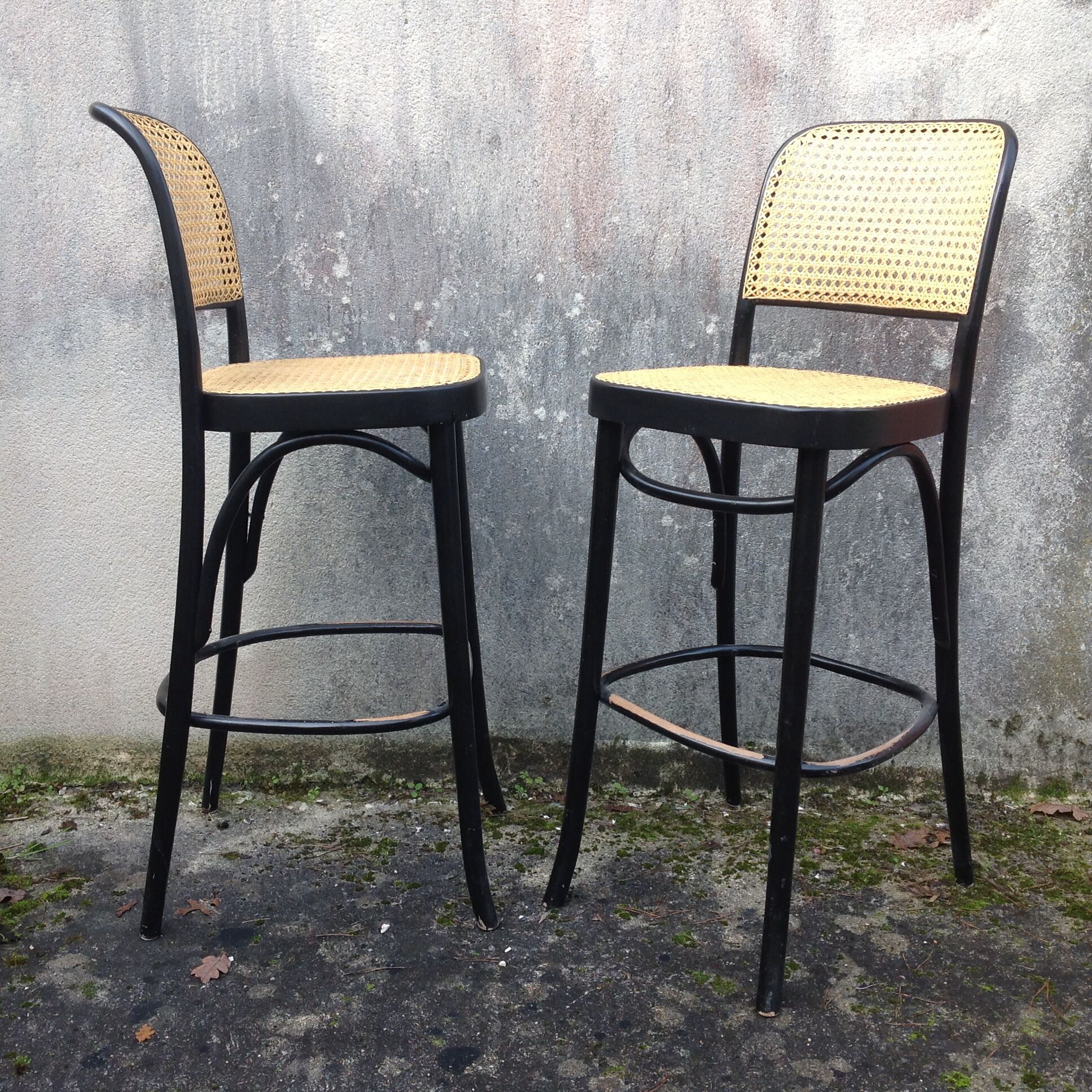4 Stools or bar chairs, Thonet model 811 by Hoffmann