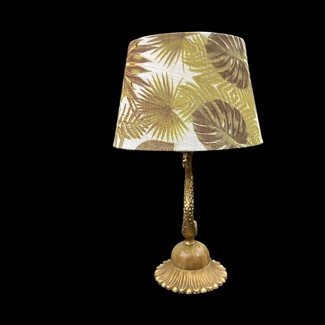 Small vintage lamp in brass & onyx – fish motif – 1950s/60s