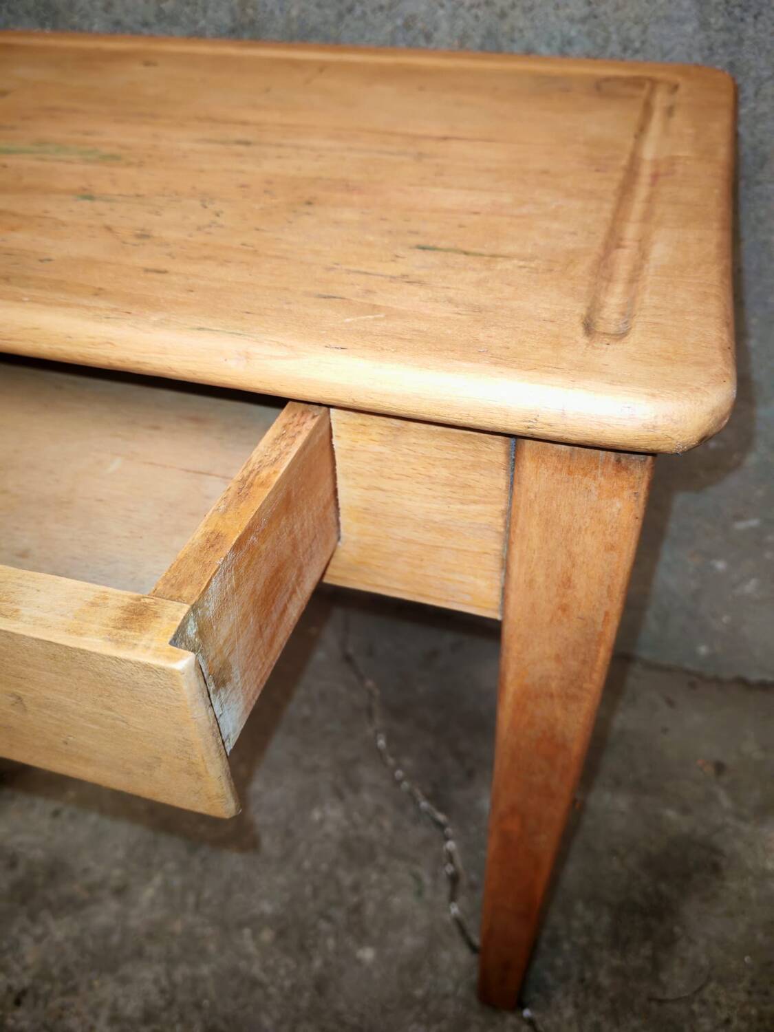 Small children's desk or side table.