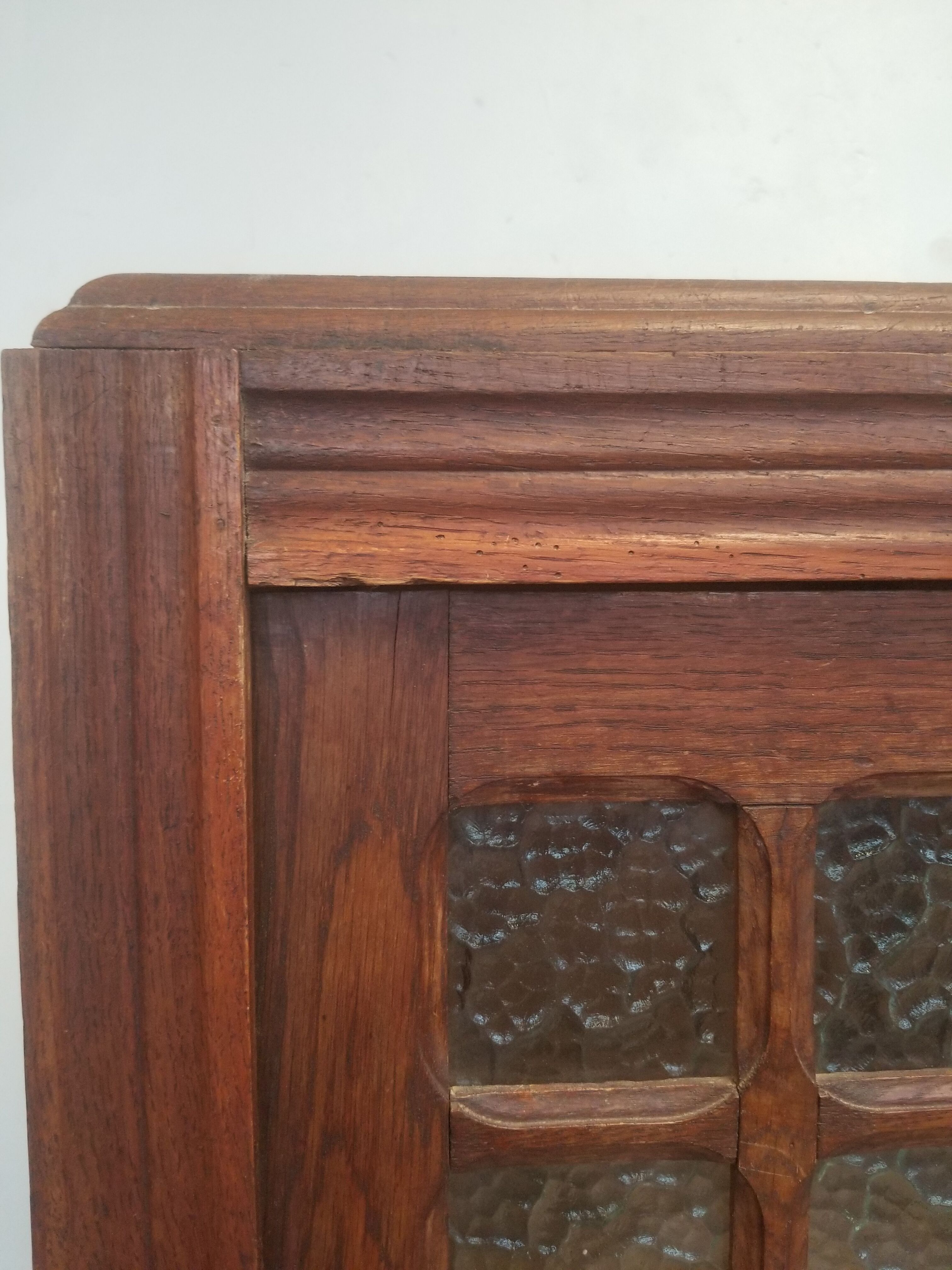 Glass cabinet