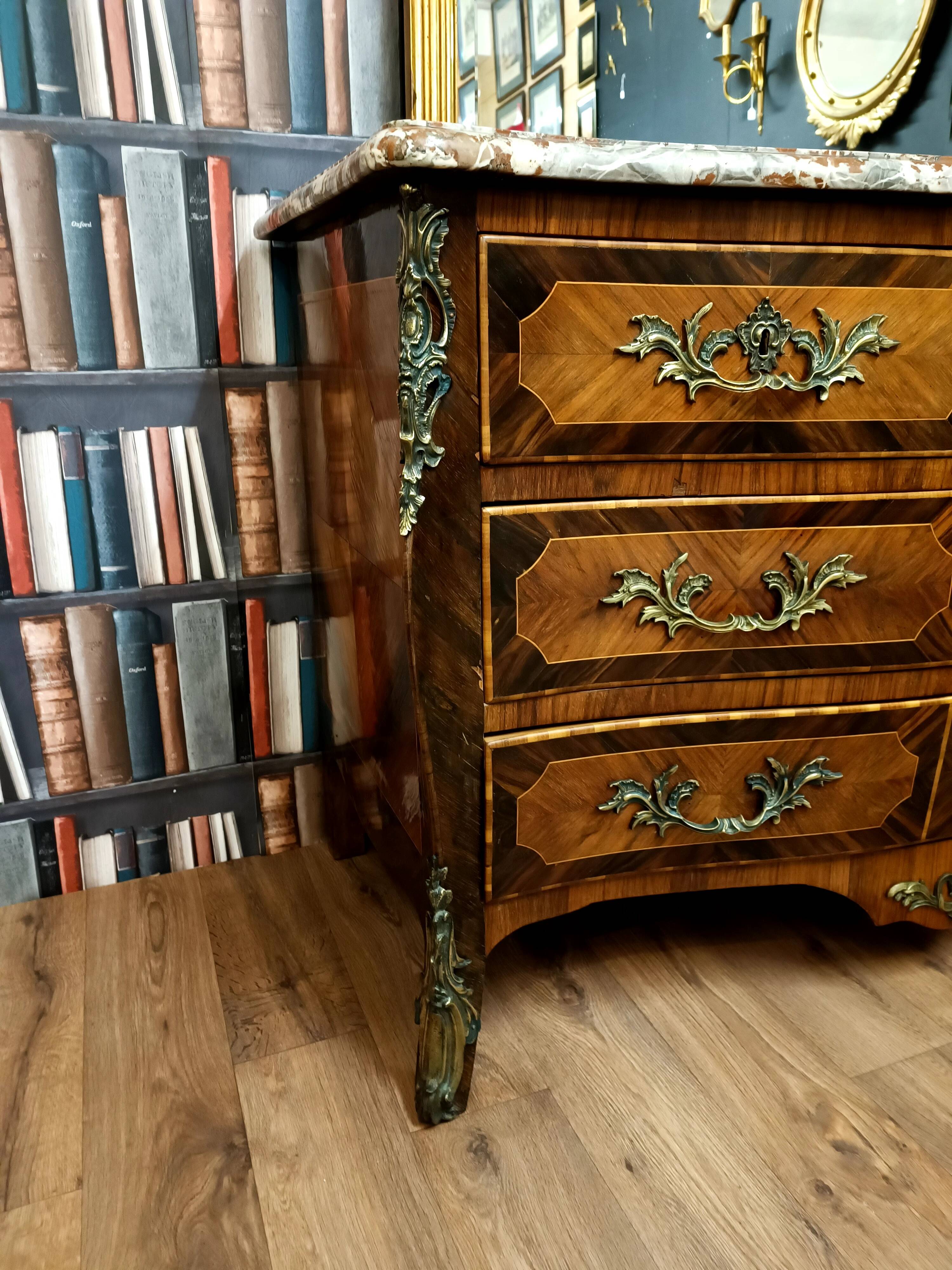 Louis XV commode