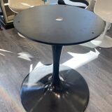 Dining table by Eero Saarinen for Knoll International