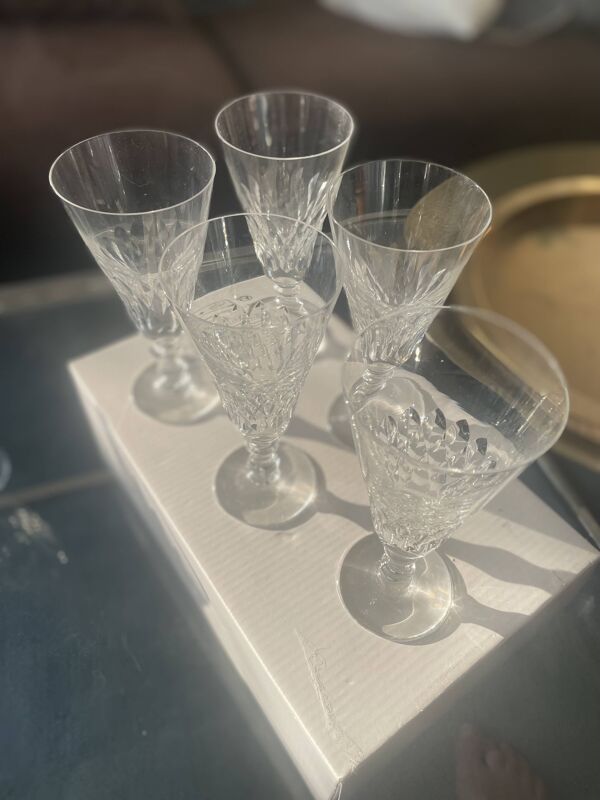 5 Verres flutes à champagne Baccarat modèle Armagnac