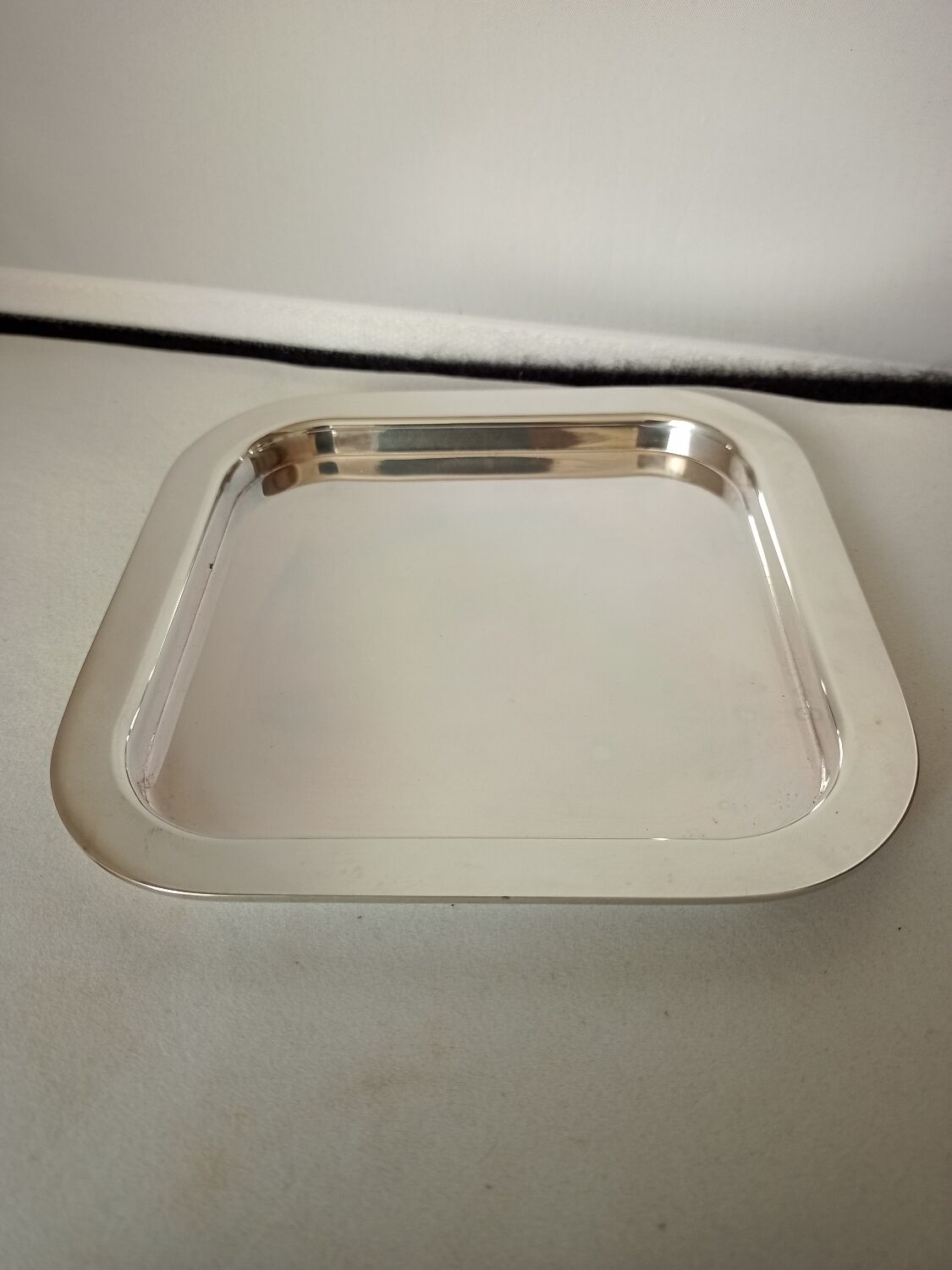 Tray in silver metal Chanel