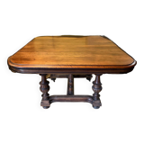 Oak dining room table