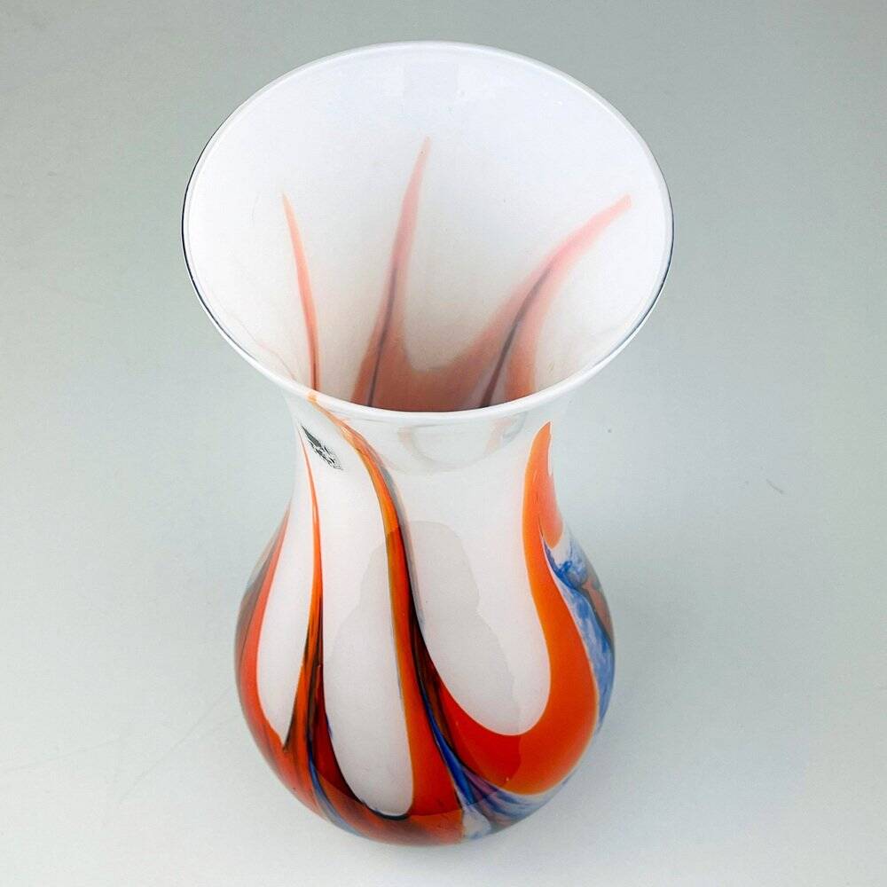 Hand-cut Murano glass vase by Carlo Moretti, Italy, 1970s.
