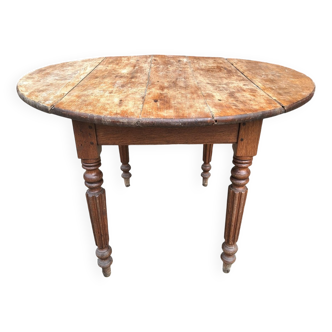 Antique round farmhouse table, modular vintage furniture