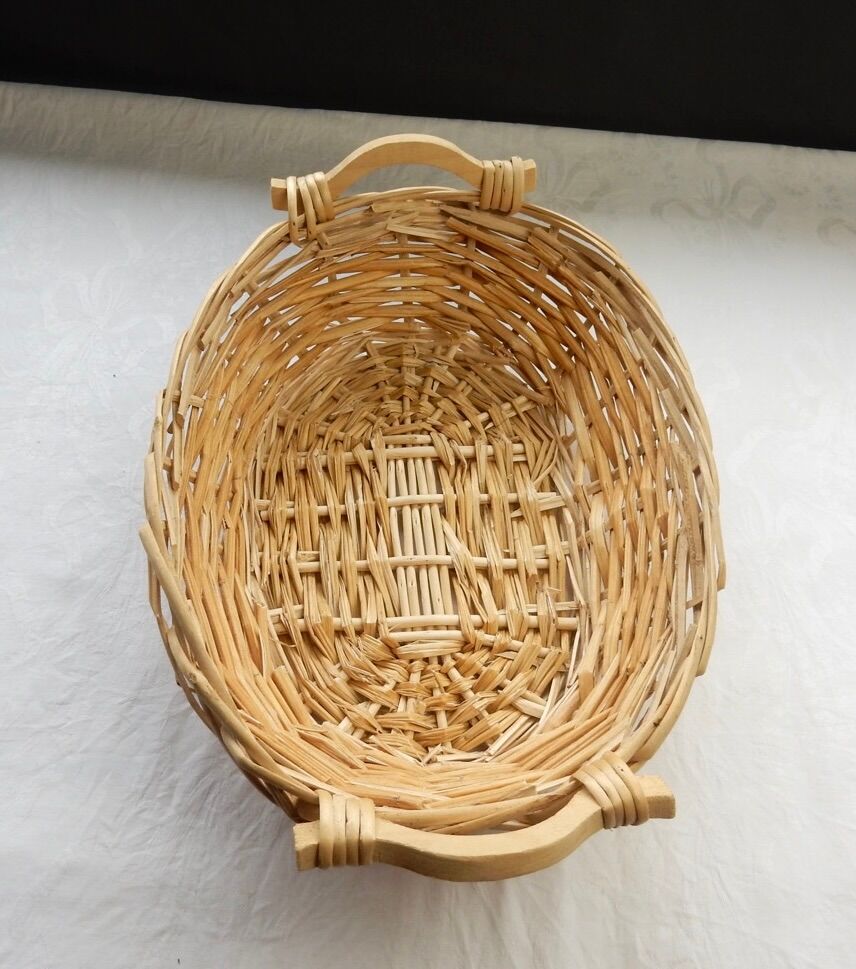 Wicker basket