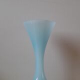 Blue opaline soliflore