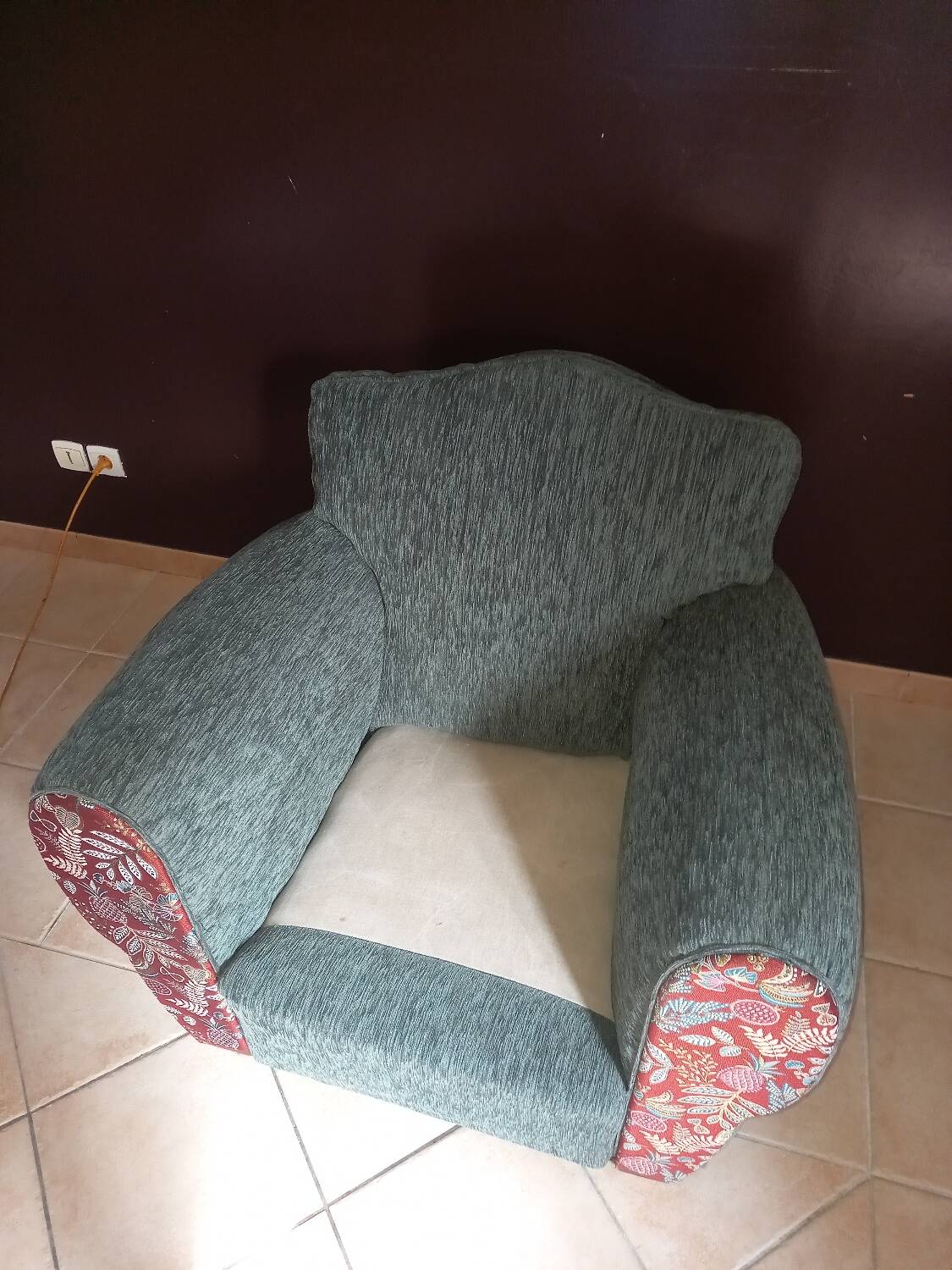 Restored vintage armchair from the 1940s-50s – provenance Nadia Barentin