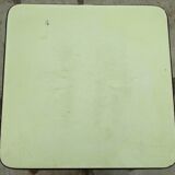 Tabouret en formica jaune et bois