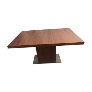 Table en noyer BoConcept