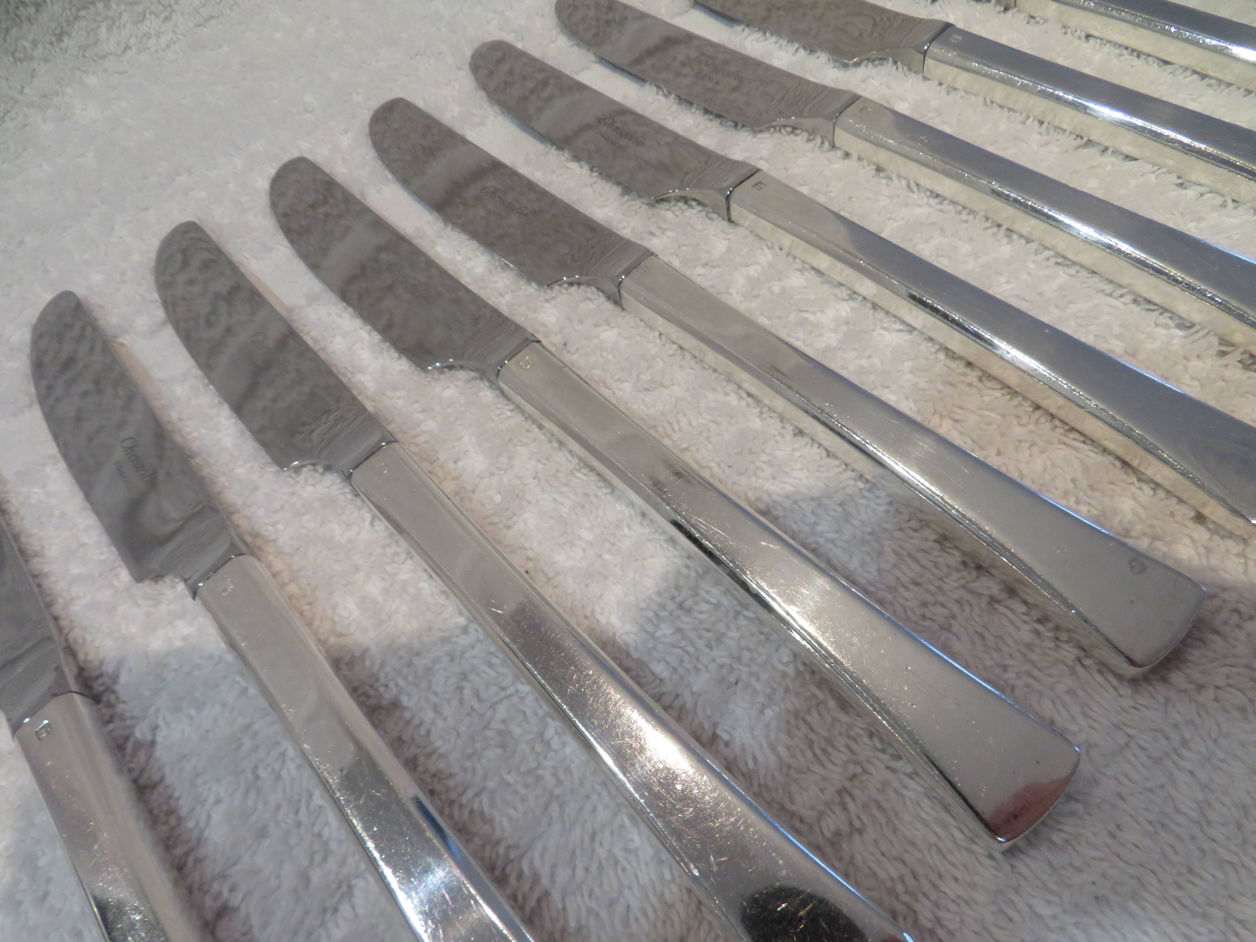 12 Christofle Concorde silver plated dessert knives, 19cm