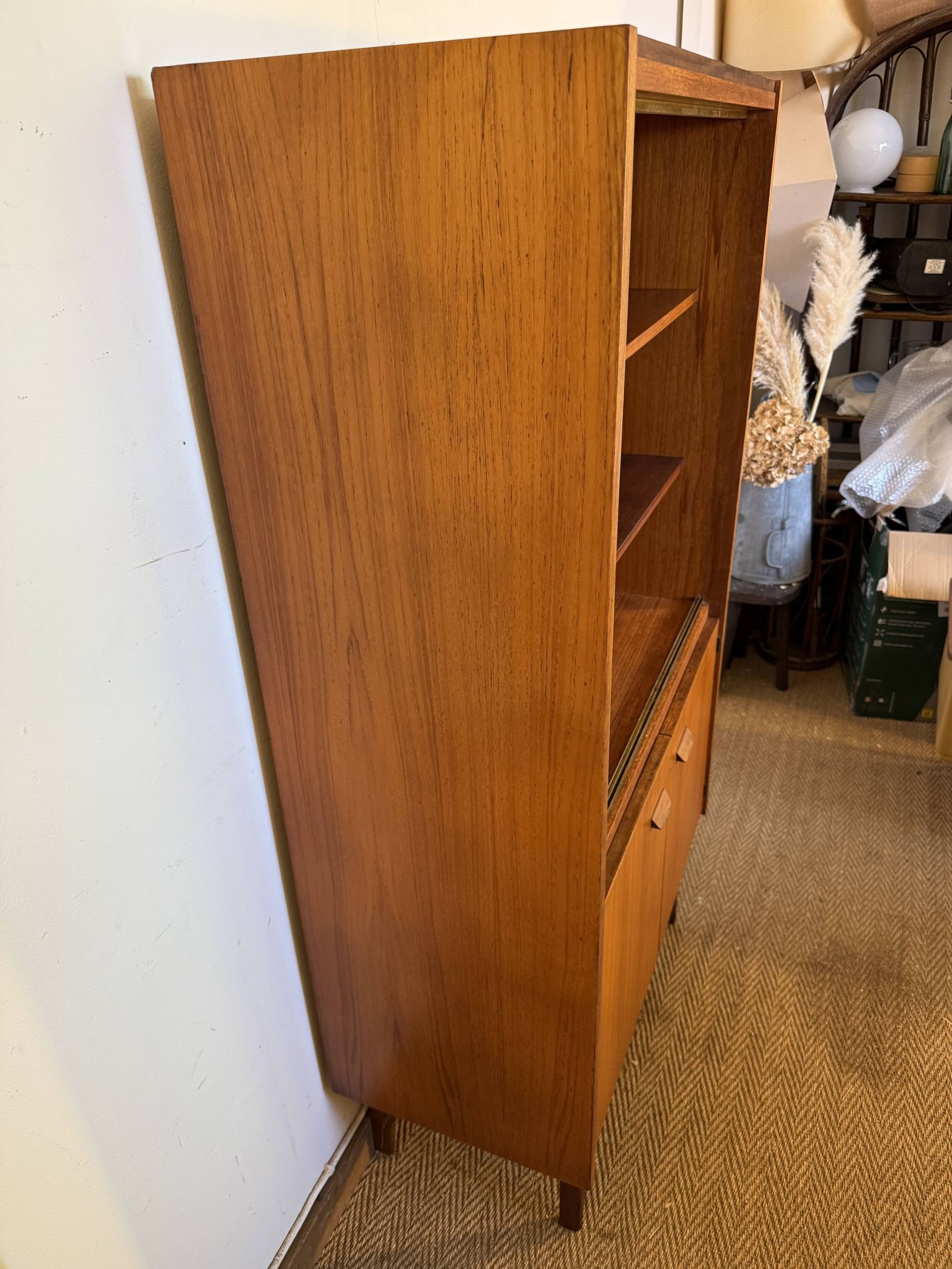 Vintage Scandinavian style sideboard in teak veneer and teak.
