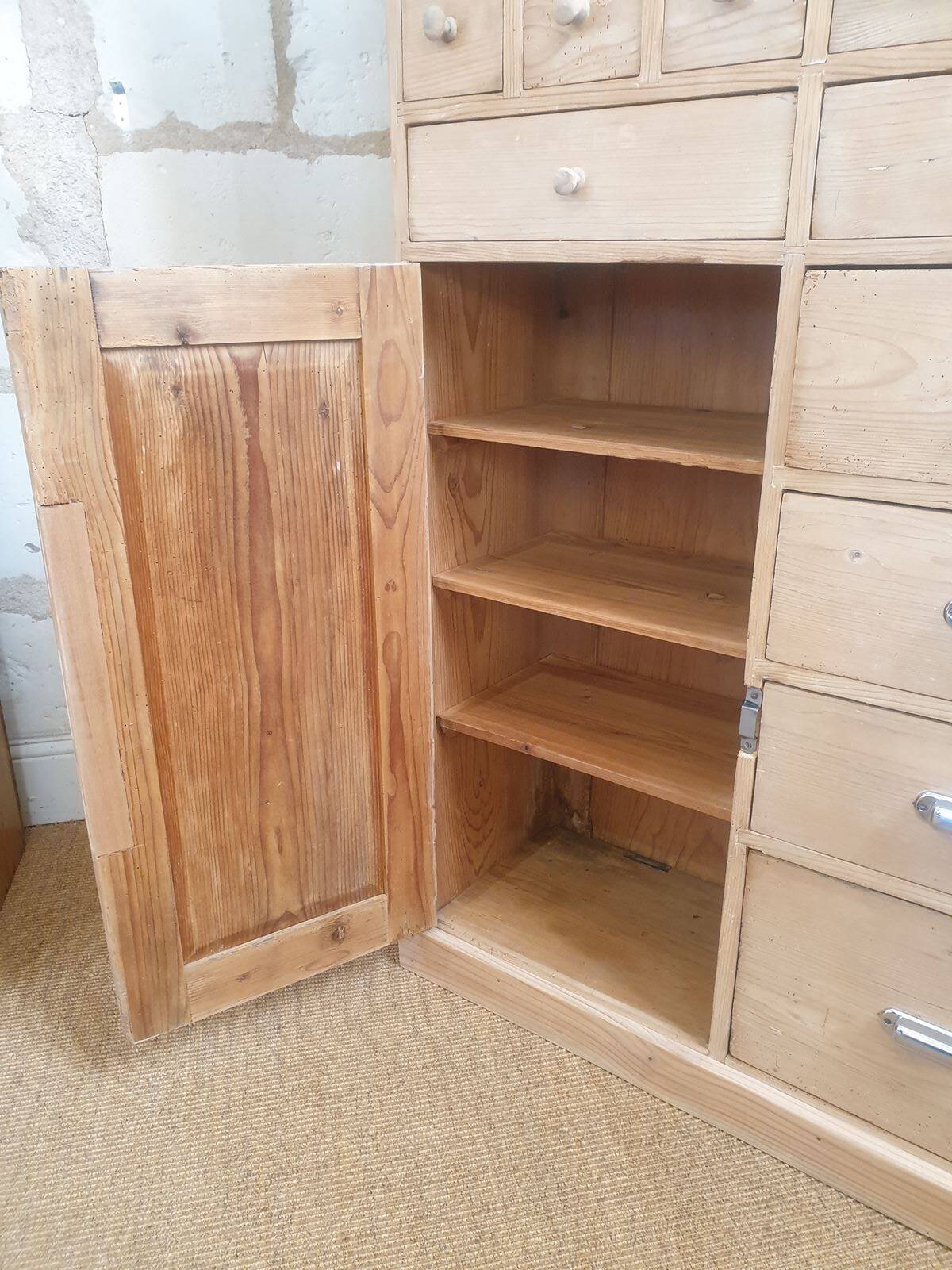Trade furniture
