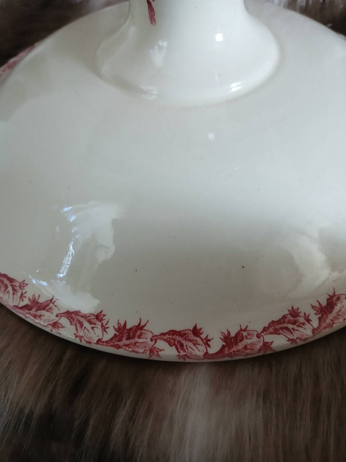 Antique compote dish in Gien ironstone.