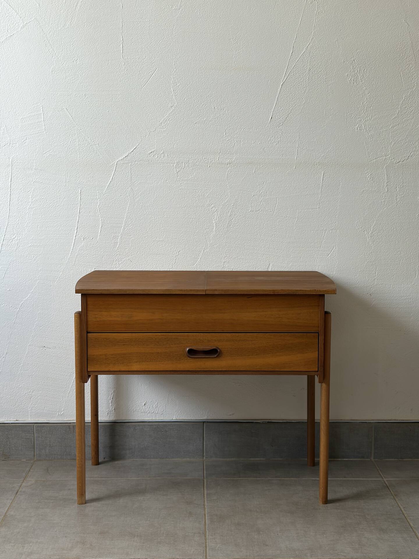 Meuble de métier / couture vintage