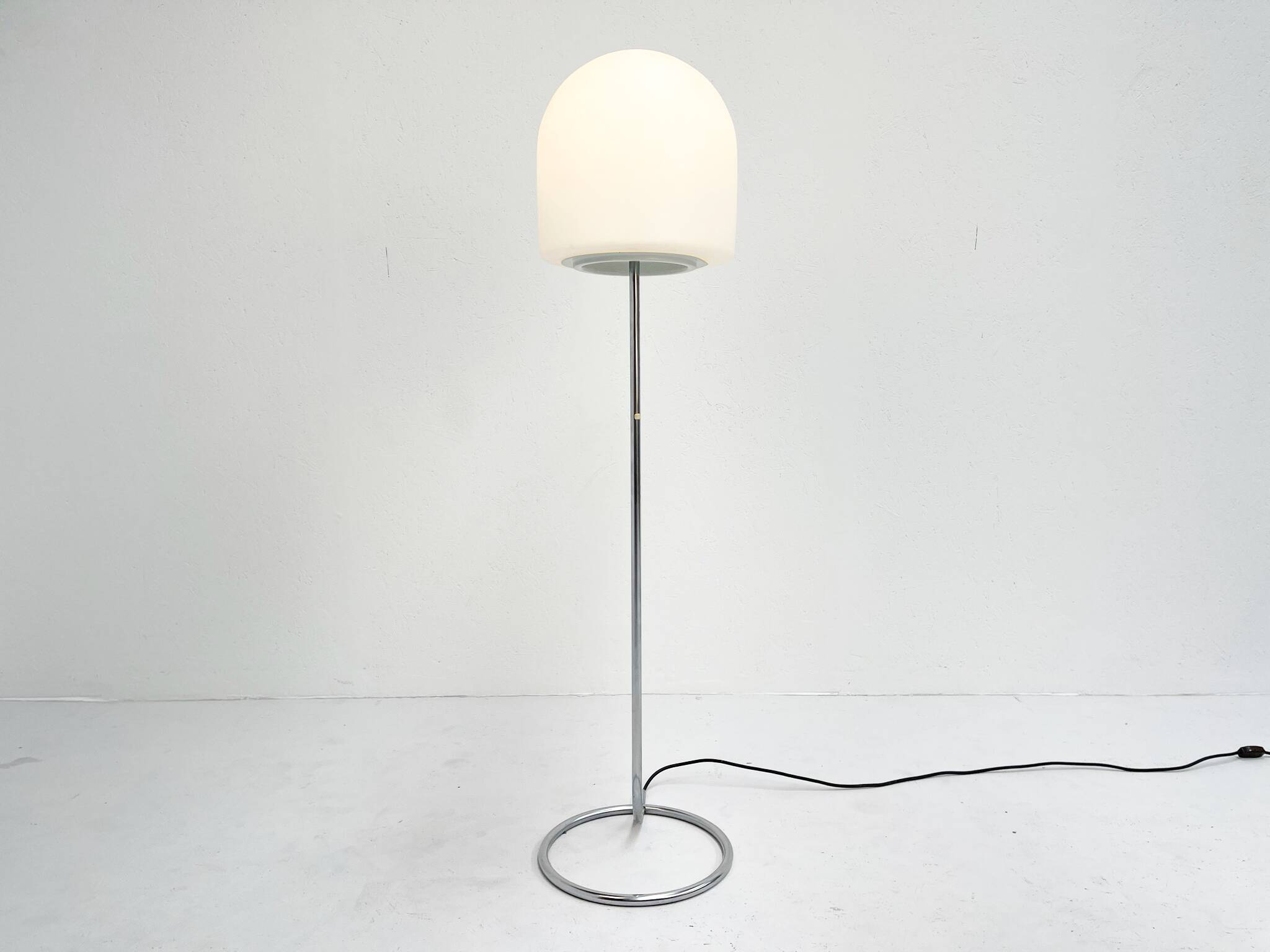 Rare A251 Floor Lamp Aldo Van den Nieuwelaar