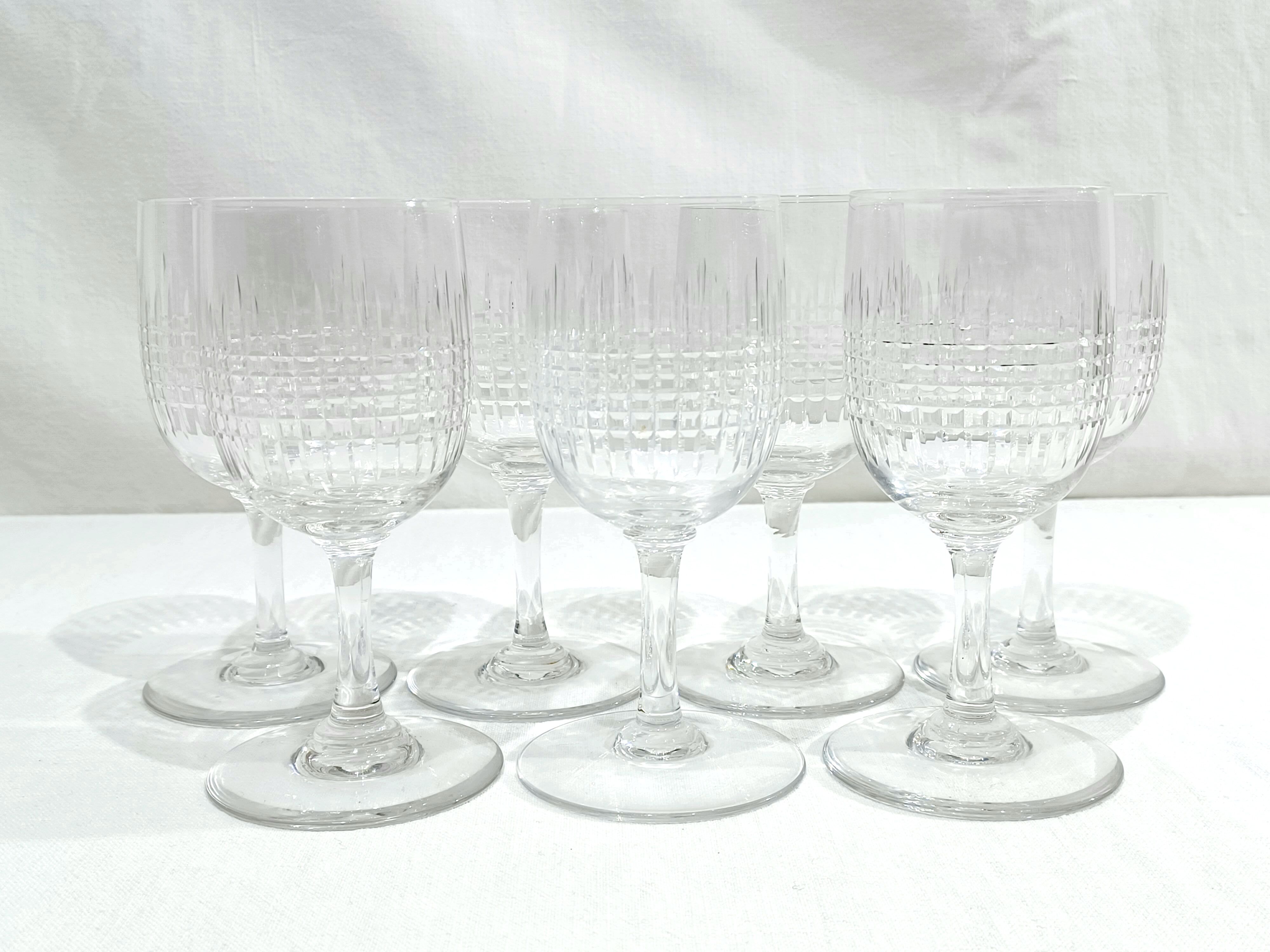 Baccarat – 7 glasses of white wine Nancy