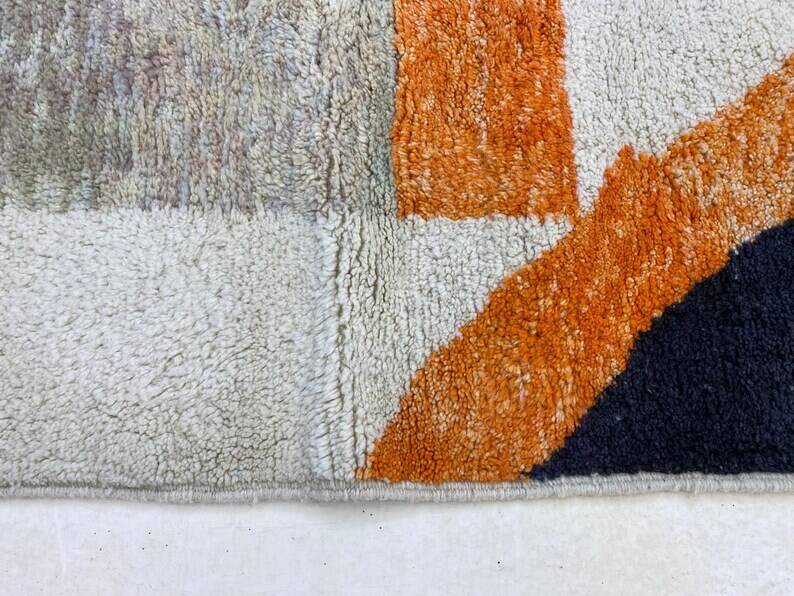Berber Moroccan rug 250cm x 150cm