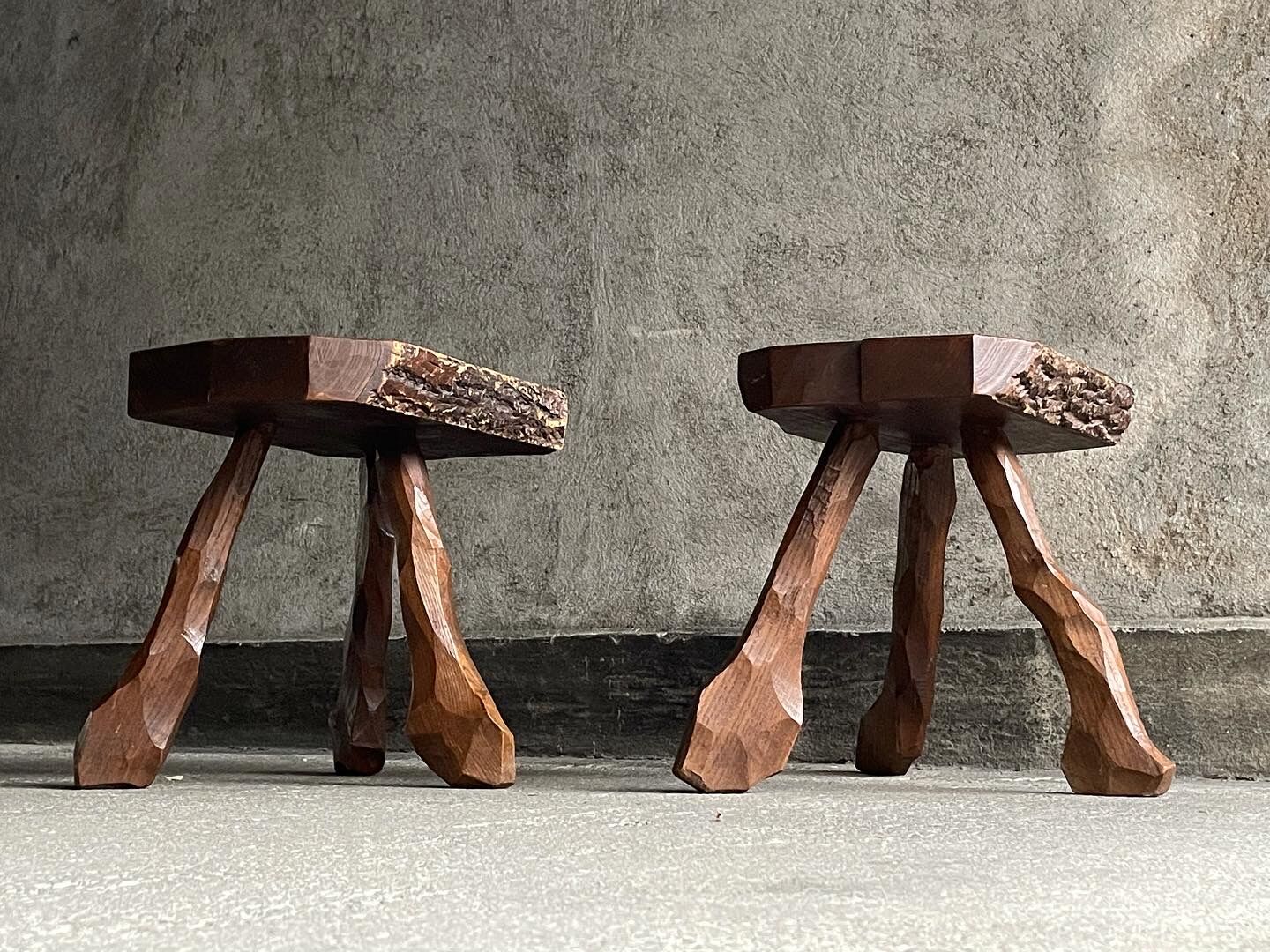 Pair of tripod stools in solid oak, France 1940s