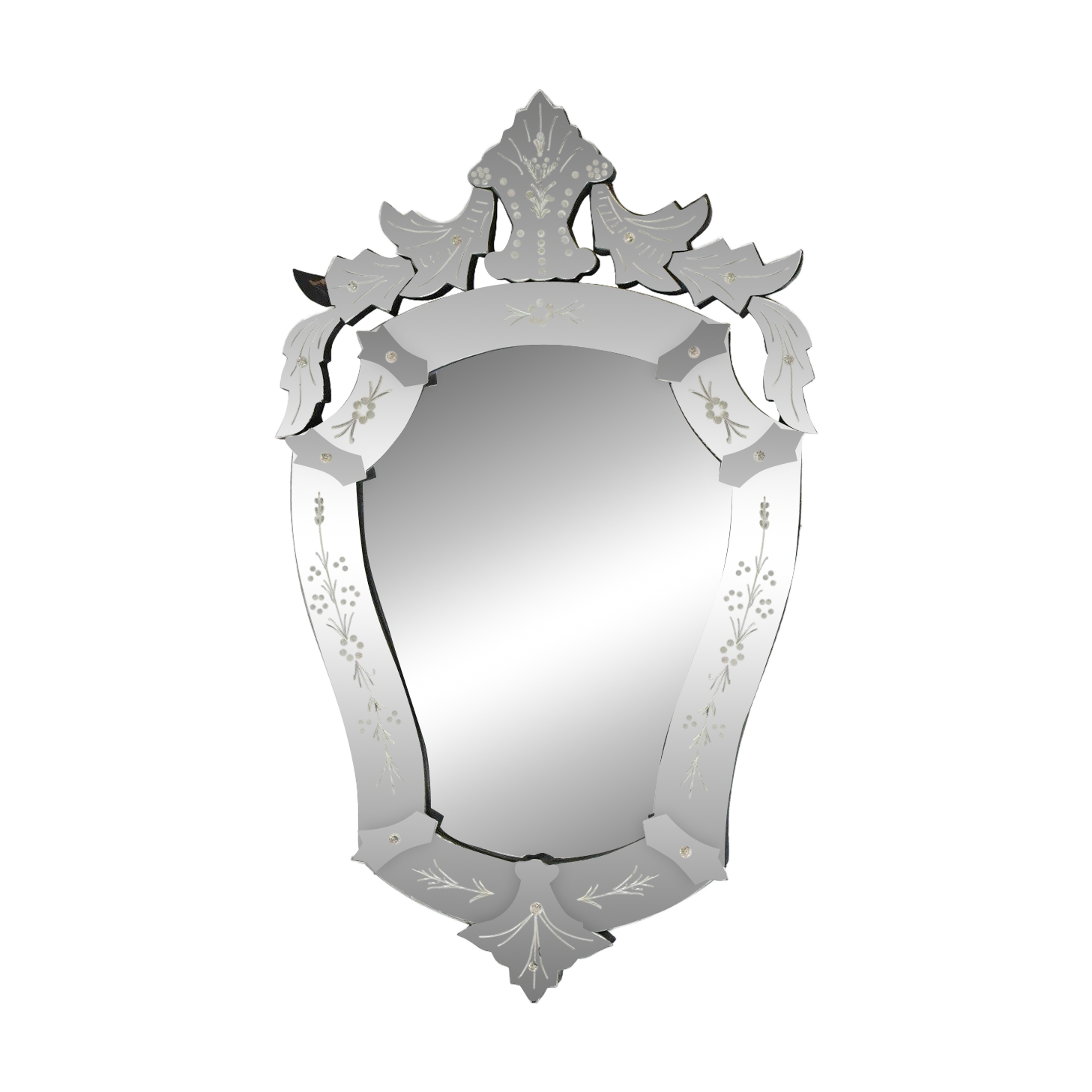 Oval mirror called Venice